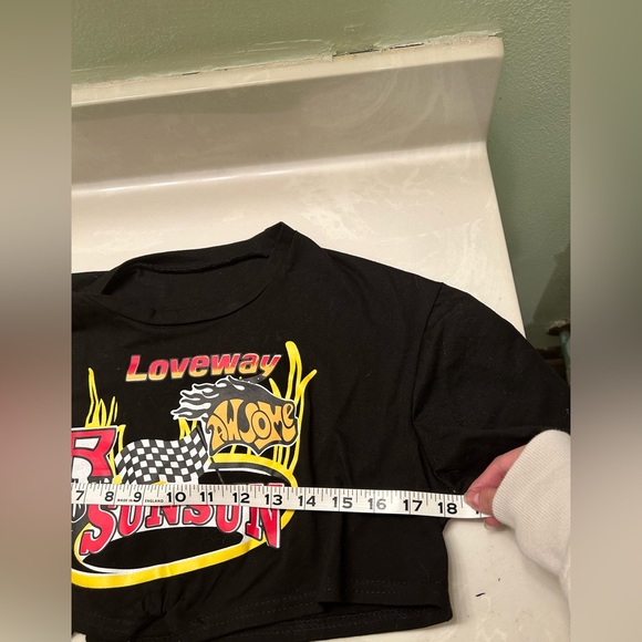 Korean Chain Crop Top - Picture 5 of 7